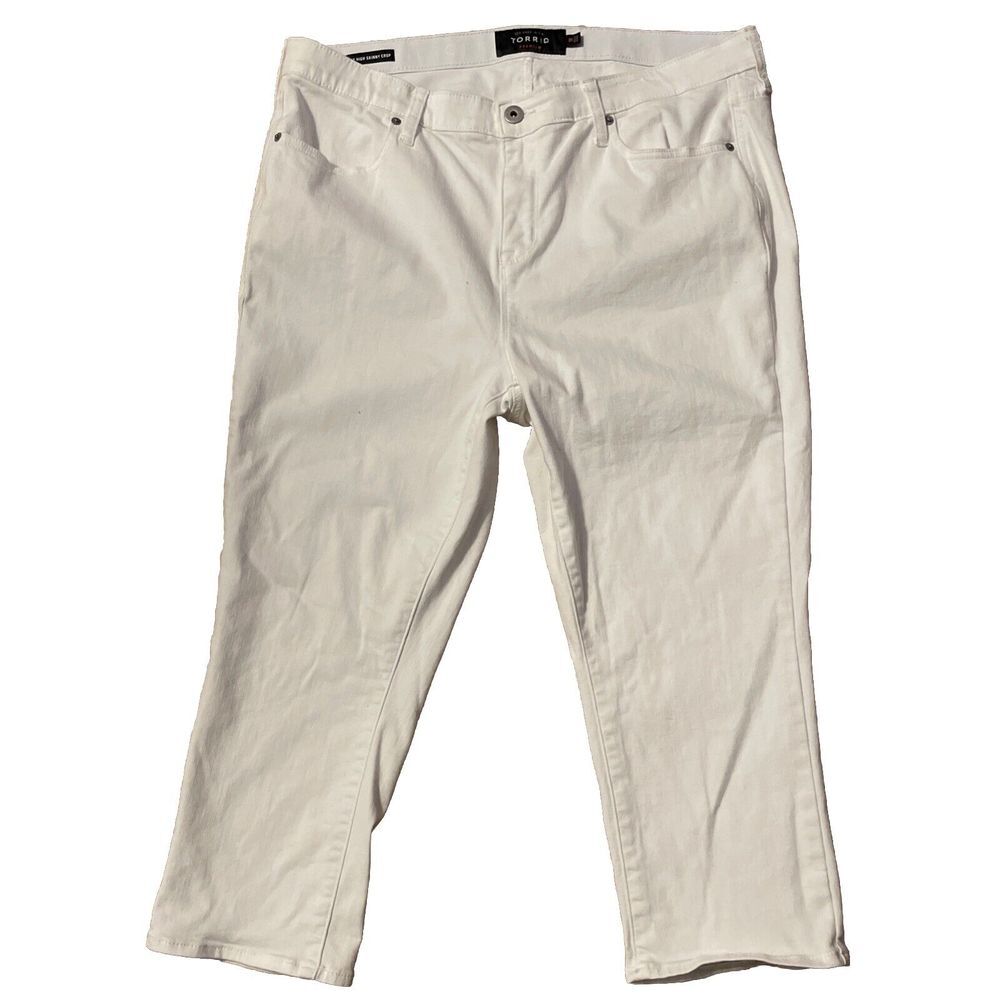 Torrid Premium Crop Sky High‎ Skinny Jean Super Soft Elongate Stretchy White 18